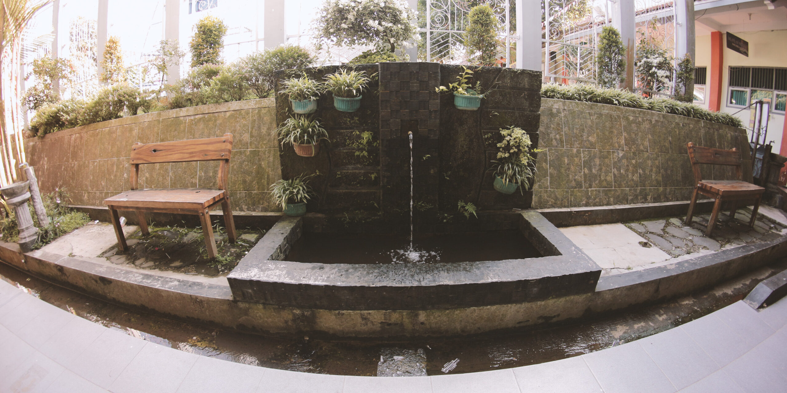 halaman kelas SMAN 1 Baturraden